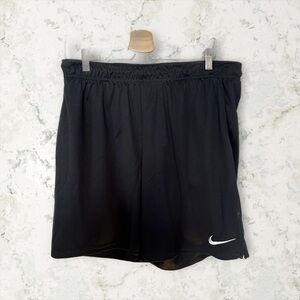 NWT Nike Dri-Fit Athletic Short XL